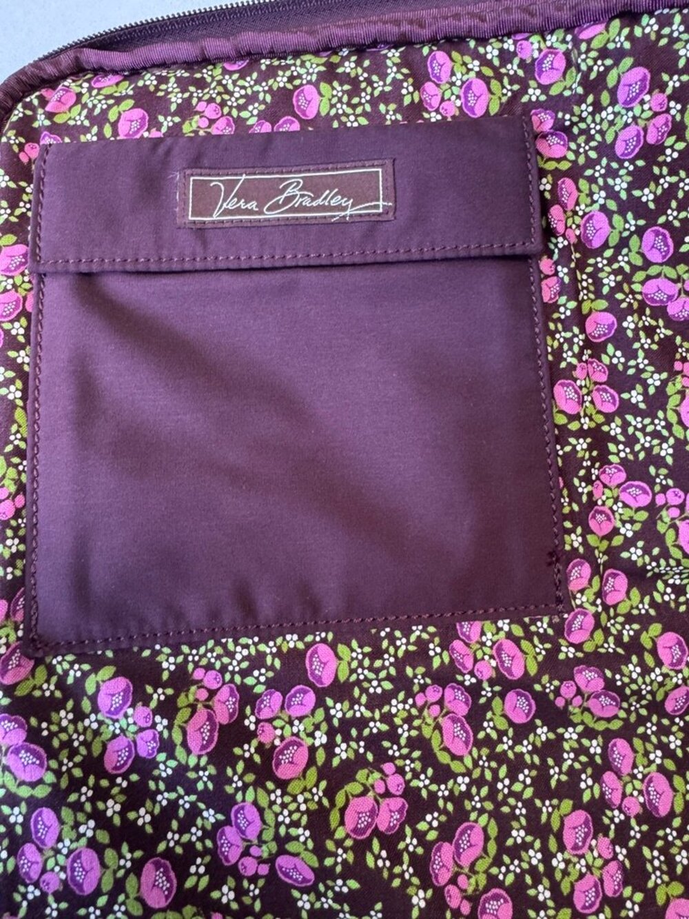 Vera Bradley Laptop Sleeve Burgandy Floral Interior - Picture 6 of 8